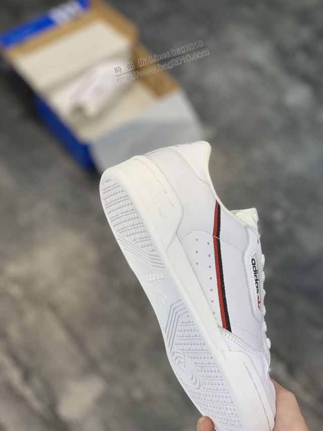 Adidas鞋 阿迪達斯白色板鞋 全新adidas Originals 男女同款  hdx13325